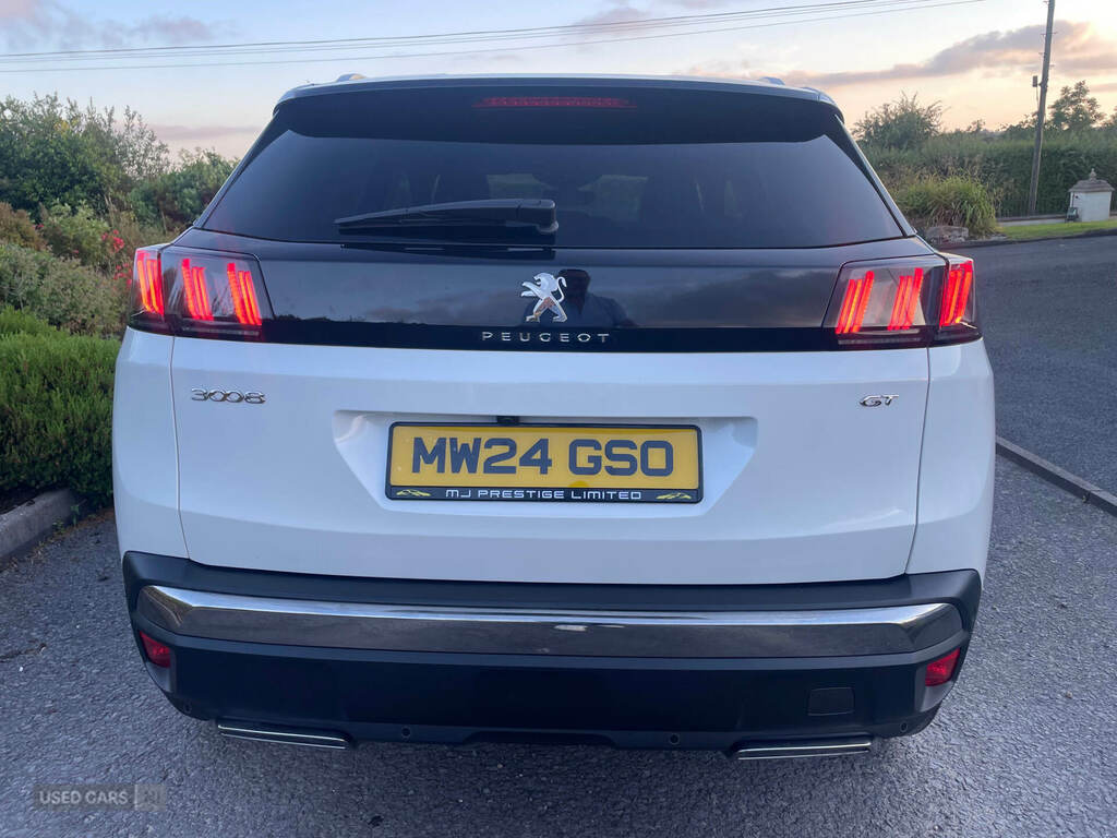 Peugeot 3008 1.5 Bluehdi Gt Eat8 White #6