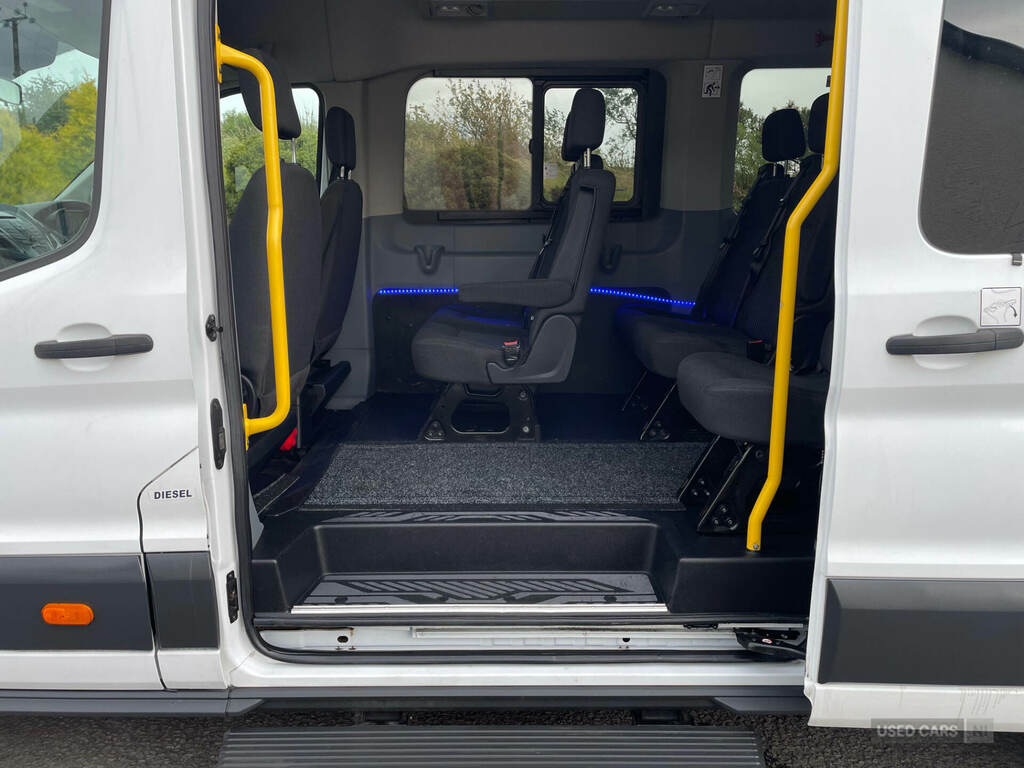 Ford Transit Custom Custom 270 Tdci 130 L1h1 Trend Swb Low Roof Fwd 1 Blue #33
