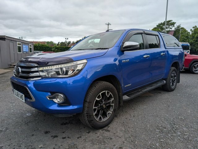 Toyota HILUX 2.4 D-4d Invincible X Pickup Double Cab SL68XMD Blue #4