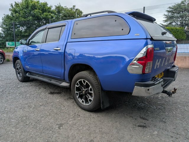 Toyota HILUX 2.4 D-4d Invincible X Pickup Double Cab SL68XMD Blue #6