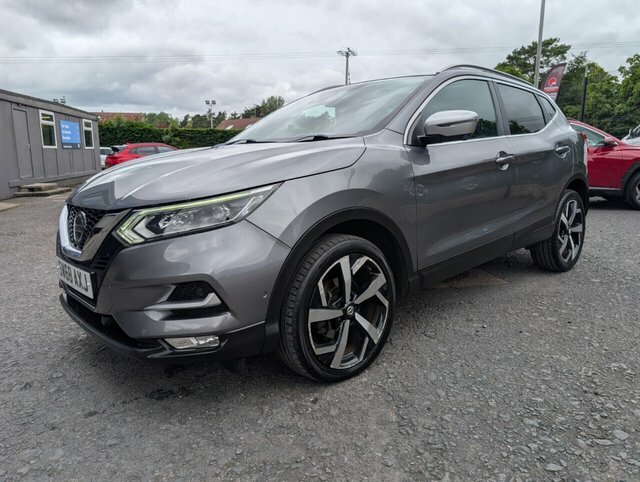Nissan Qashqai 1.5 Dci Tekna Suv Euro 6 S S SW68AXJ Grey #4
