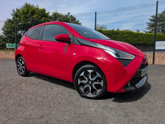 Toyota Aygo 1.0 Vvt-i X-plore Hatchback Euro Red