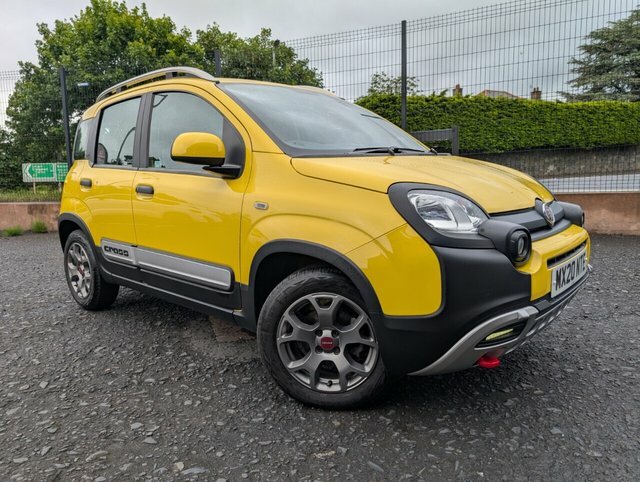 Fiat Panda 1.2 City Cross Hatchback Euro 6 MX20NTE Yellow