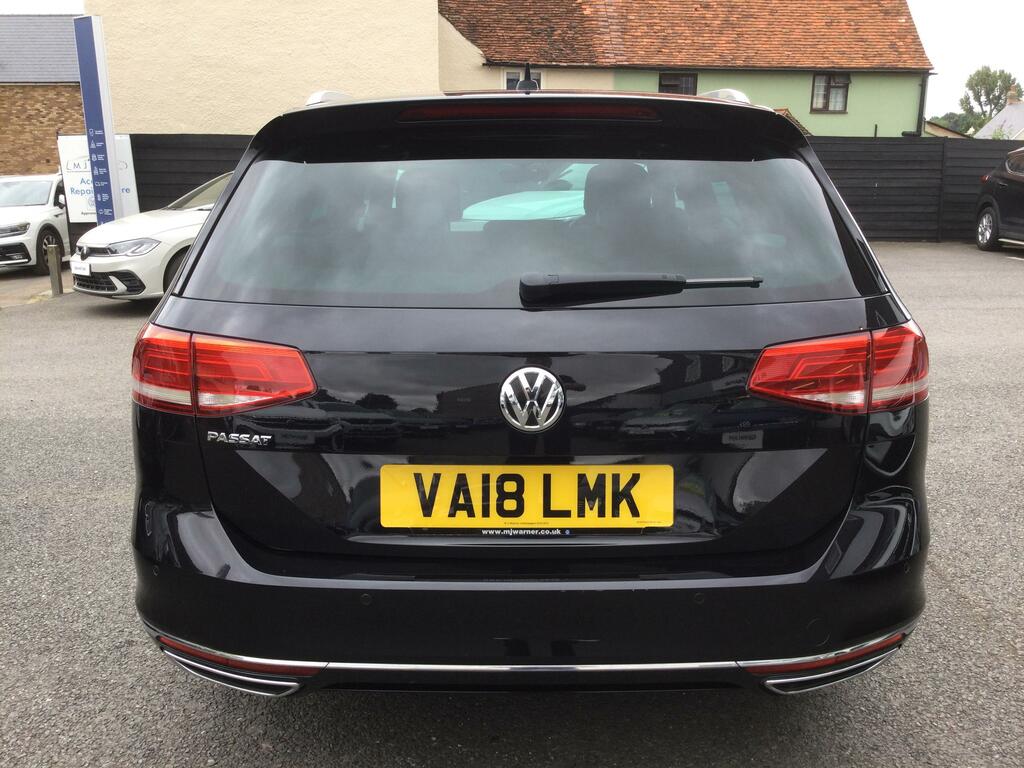 Volkswagen Passat   #11