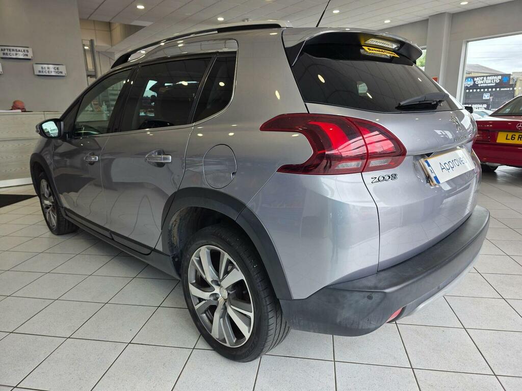 Peugeot 2008 1.2 Puretech Allure Premium Euro 6 Ss Grey #4