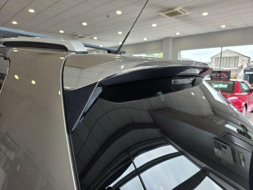 Peugeot 2008 2016 1.2 Pure Tech Grey #41