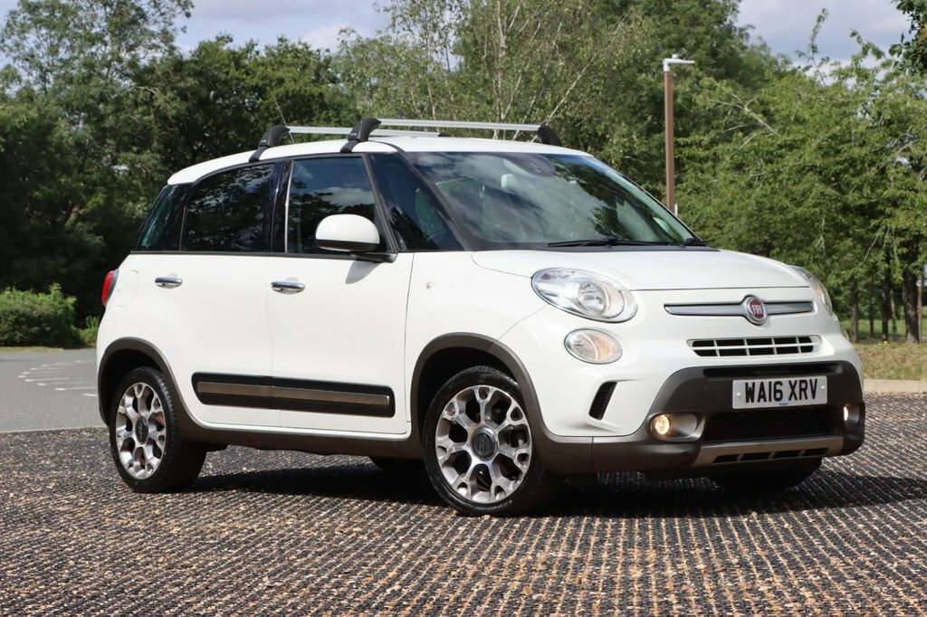 Fiat 500L 1.3L Trekking White #2