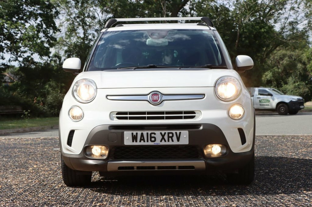 Fiat 500L 1.3L Trekking White #5