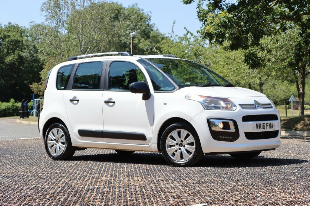 Citroen C3 Picasso 1.2L Edition White #3