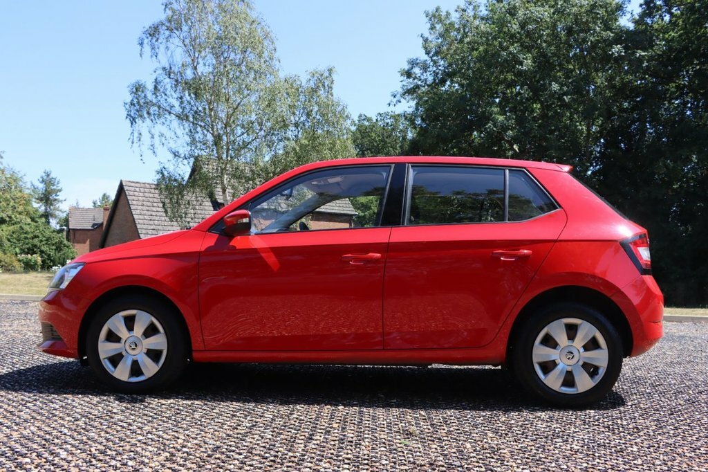 Skoda Fabia 1.4L S Red #6