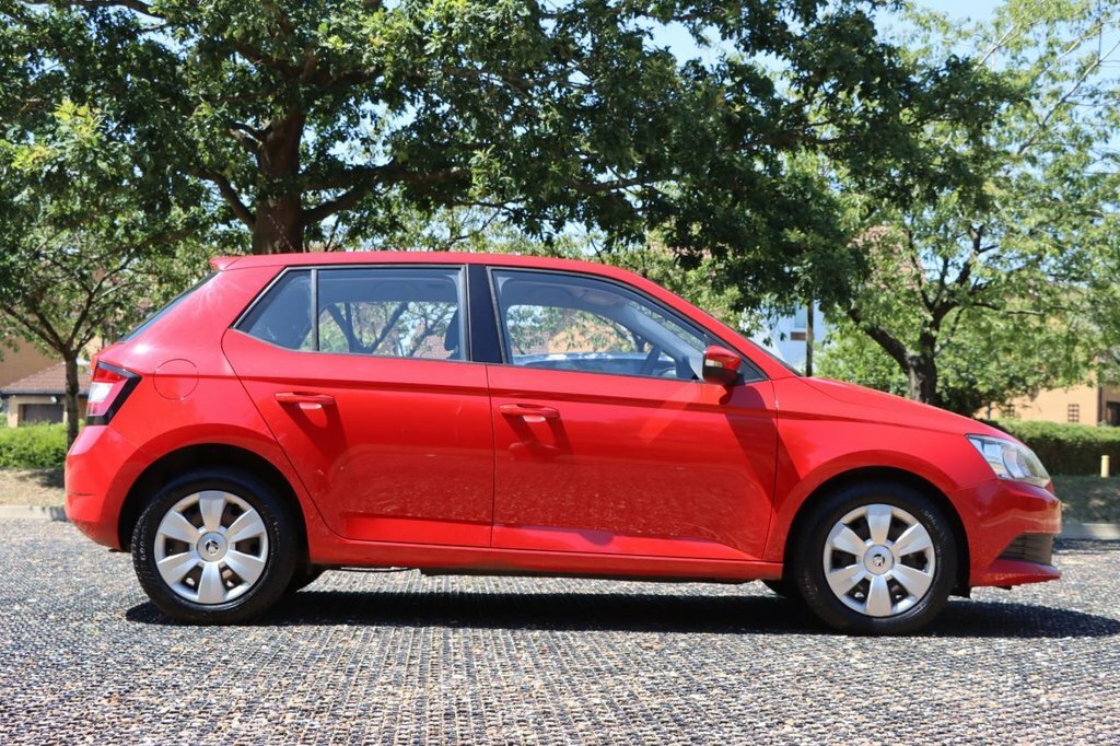 Skoda Fabia 1.4L S Red #4