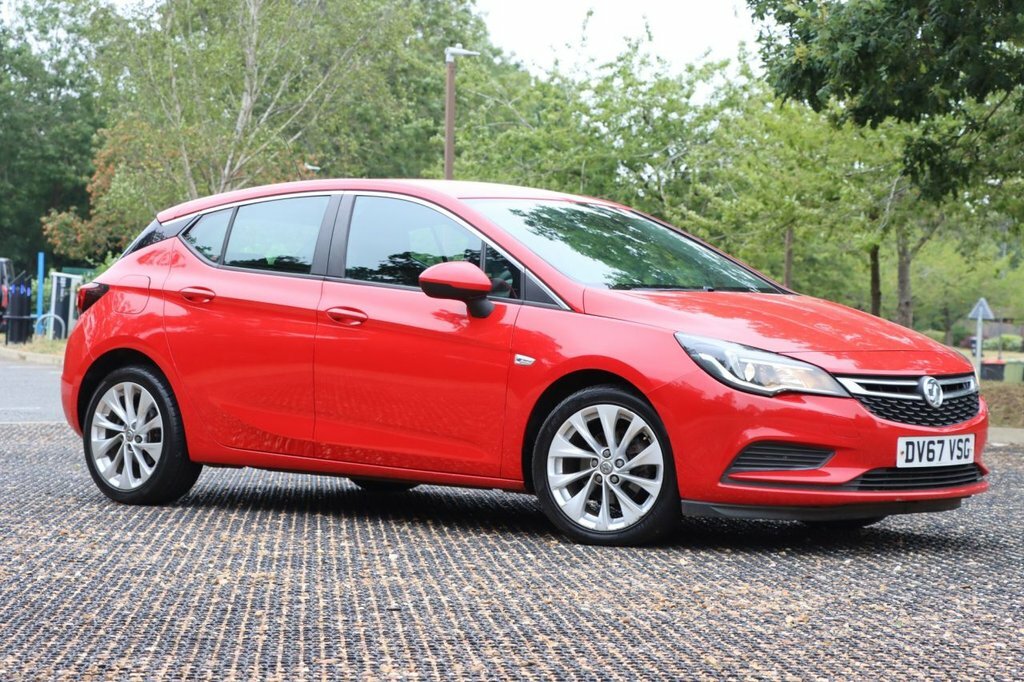 Vauxhall Astra 1.6L Design DV67VSG Red #3