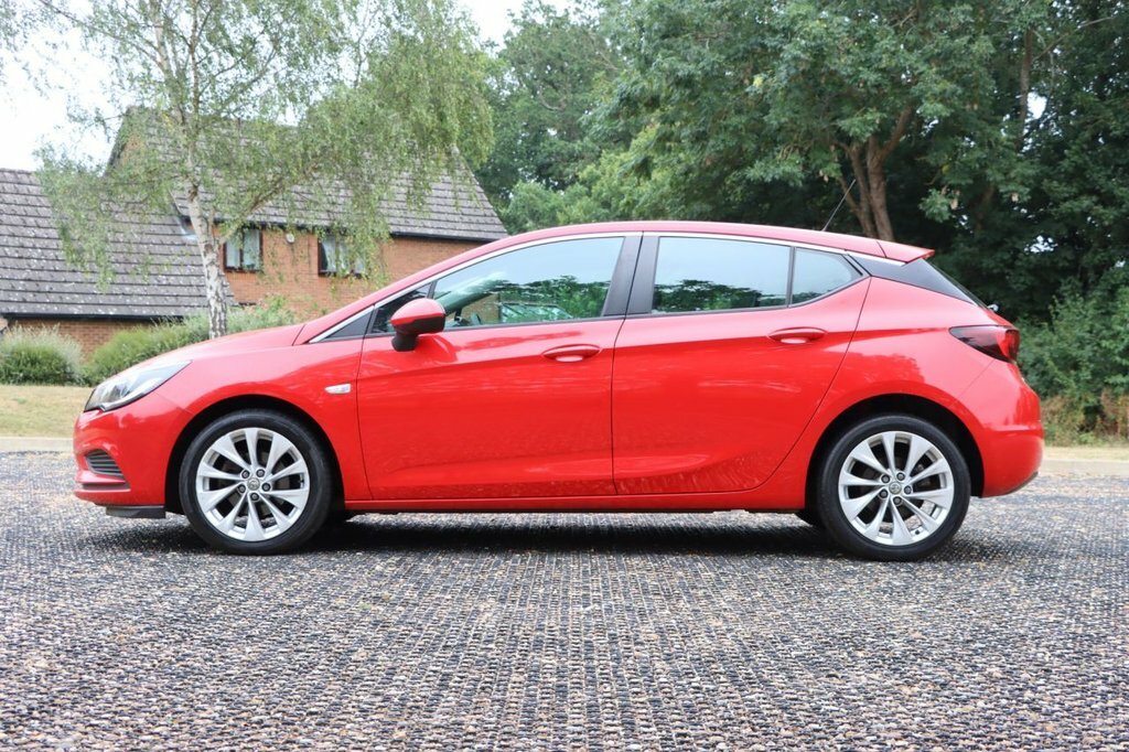 Vauxhall Astra 1.6L Design DV67VSG Red #6