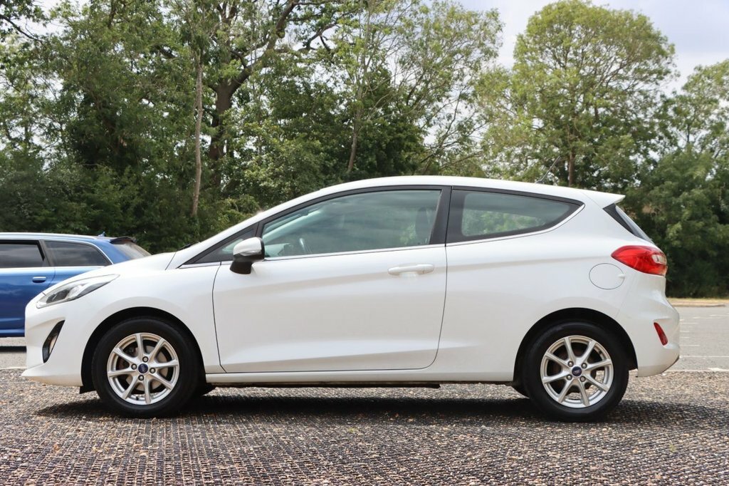 Ford Fiesta 1.1L Zetec White #6