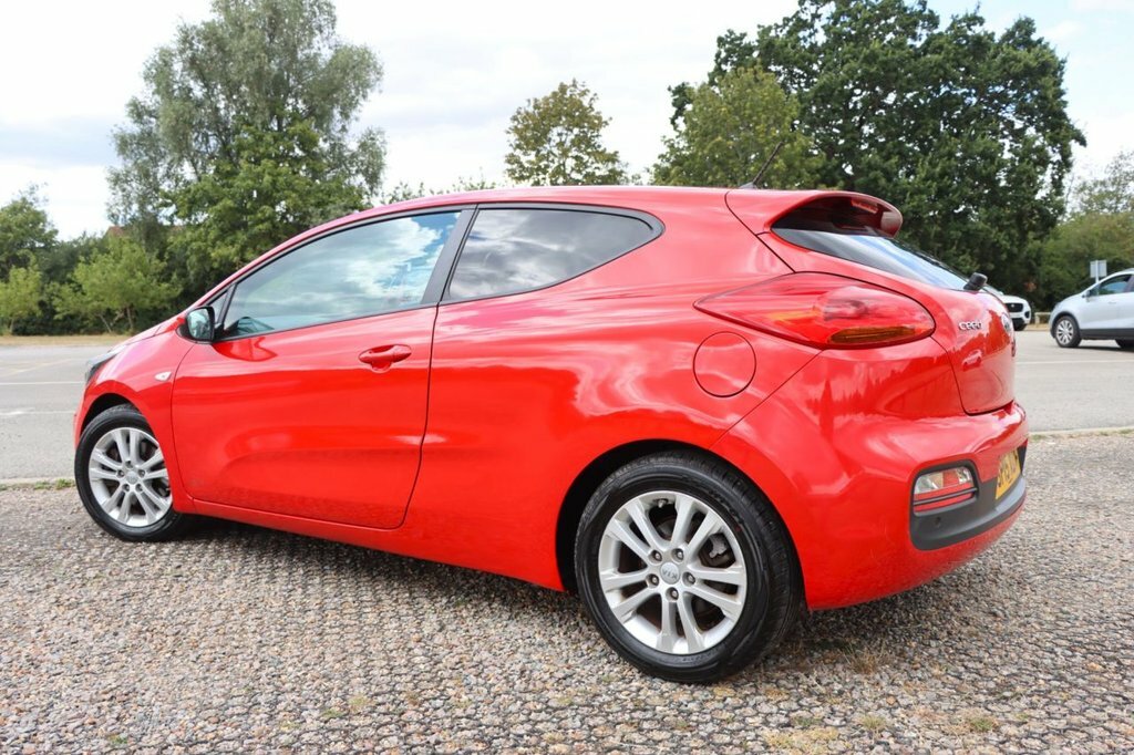 Kia Proceed 1.4L Sr7 Red #4