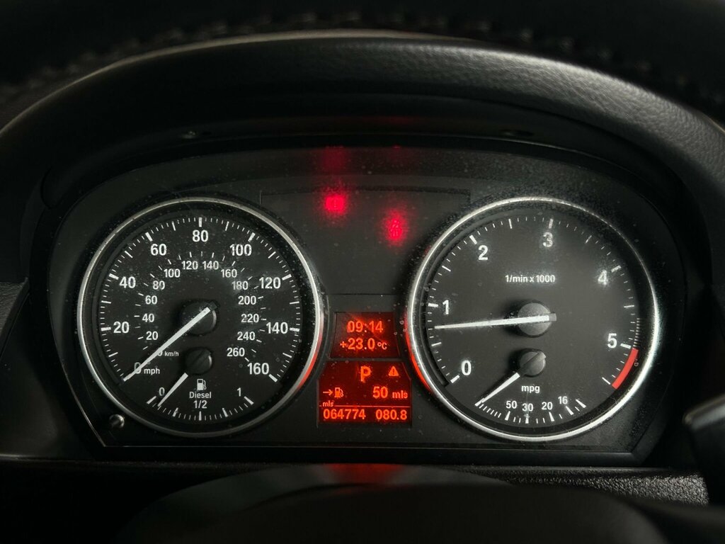 BMW X1 Efficientdynamics Black #33
