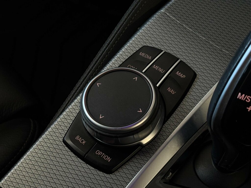 BMW 5 Series  Black #34