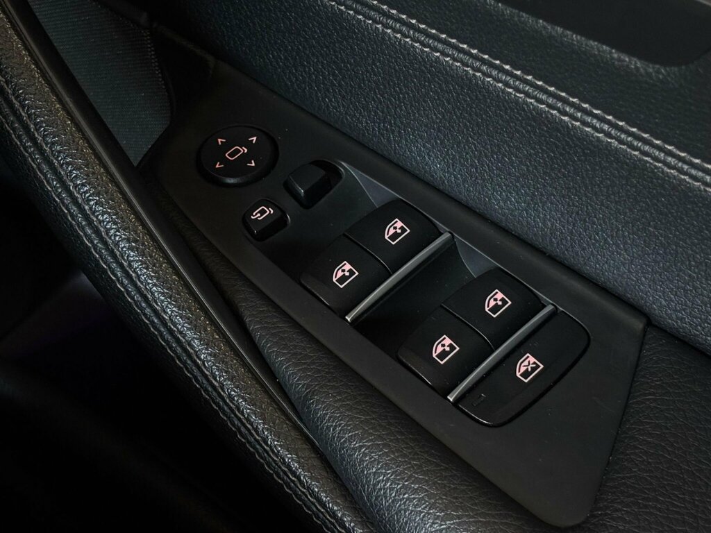 BMW 5 Series  Black #29
