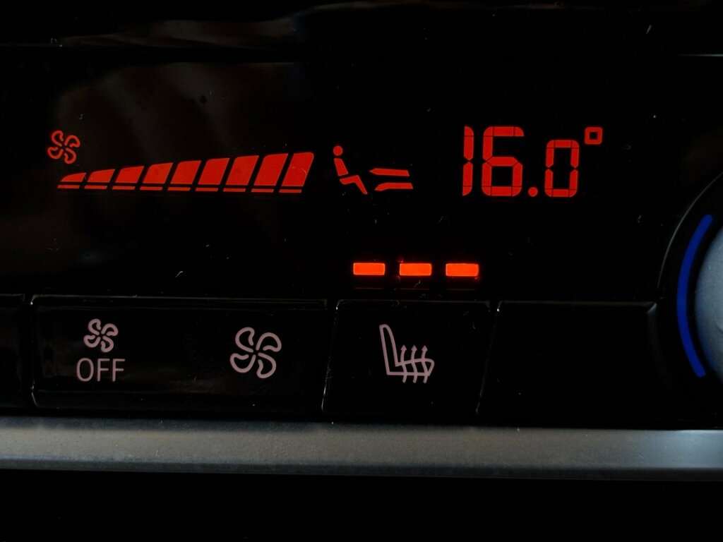 BMW 5 Series  Black #68