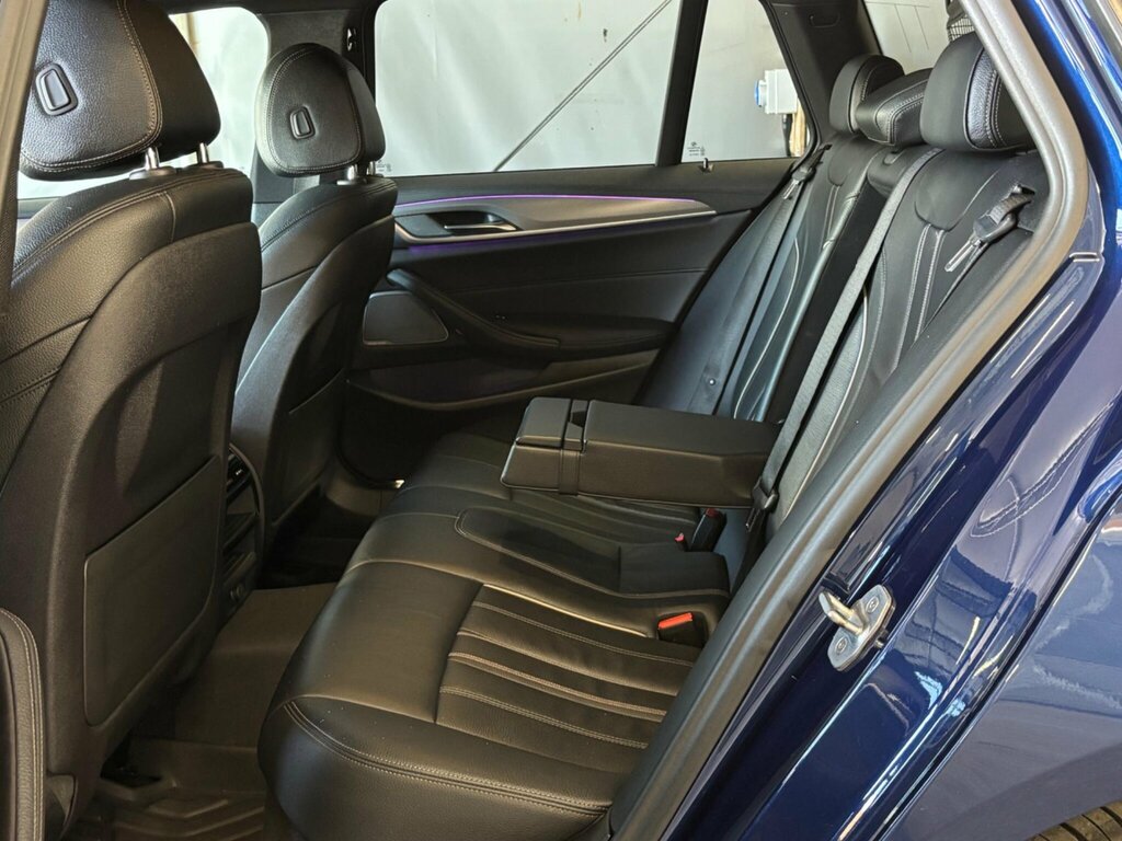 BMW 5 Series  Black #23