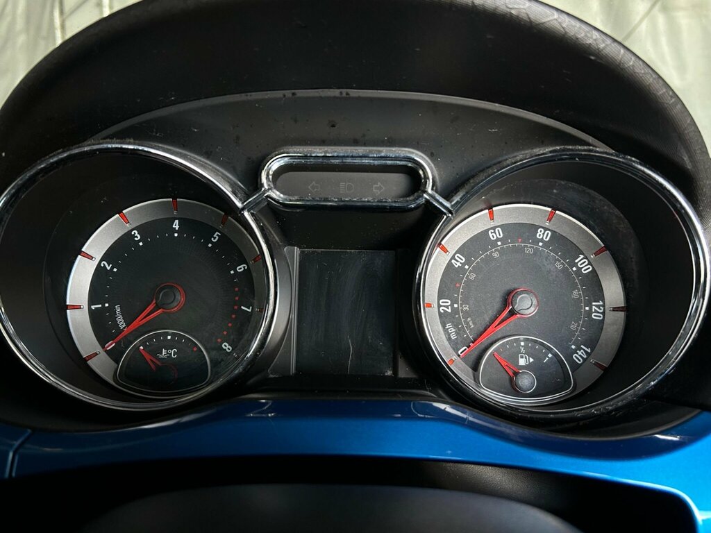 Vauxhall Adam Vauxhall Adam 1.2I Ecoflex Energised Hatchback ... Black #27