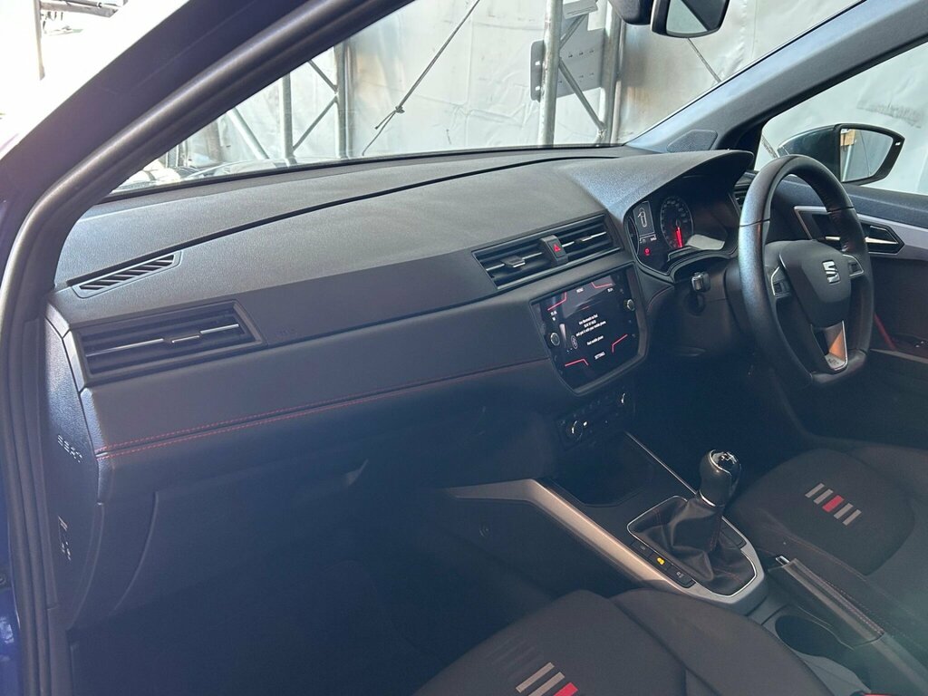 Seat Arona 1.0 Tsi 115Ps Se Technology Dsg Suv Red #22