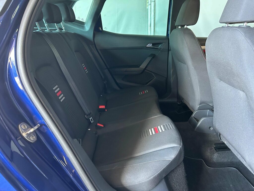 Seat Arona 1.0 Tsi 115Ps Se Technology Dsg Suv Red #15