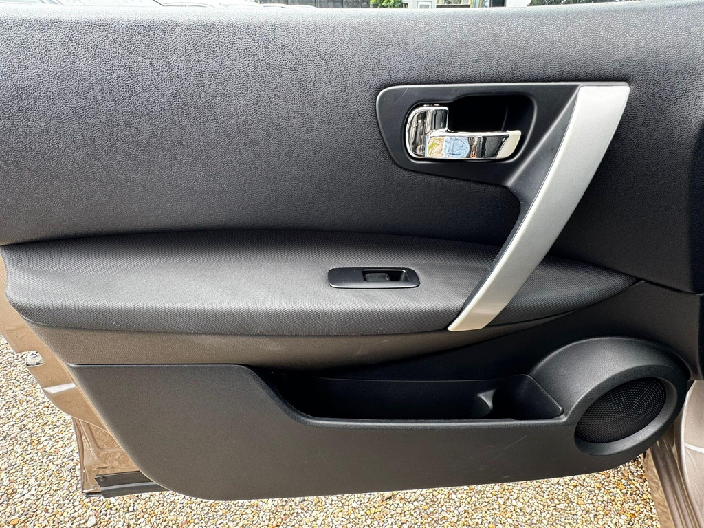 Nissan Qashqai+2 Qashqai N-tec 2 4Wd Cvt Silver #41