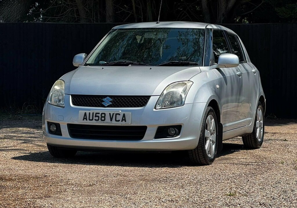 Suzuki Swift Hatchback Red #13