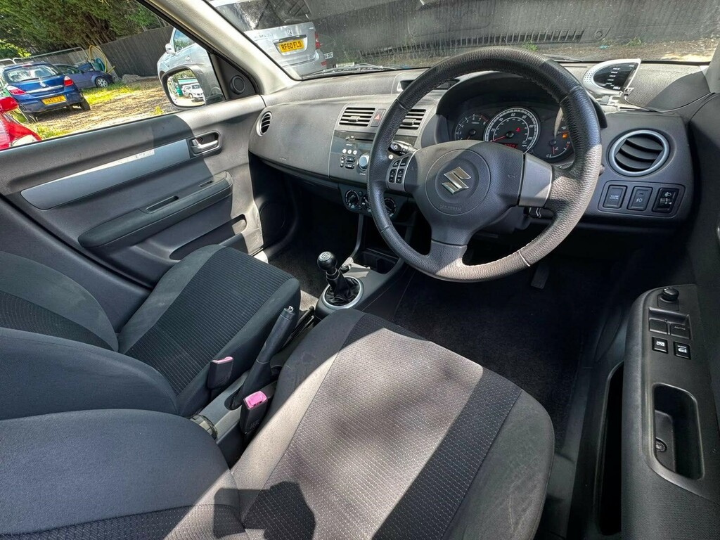 Suzuki Swift Hatchback Red #26