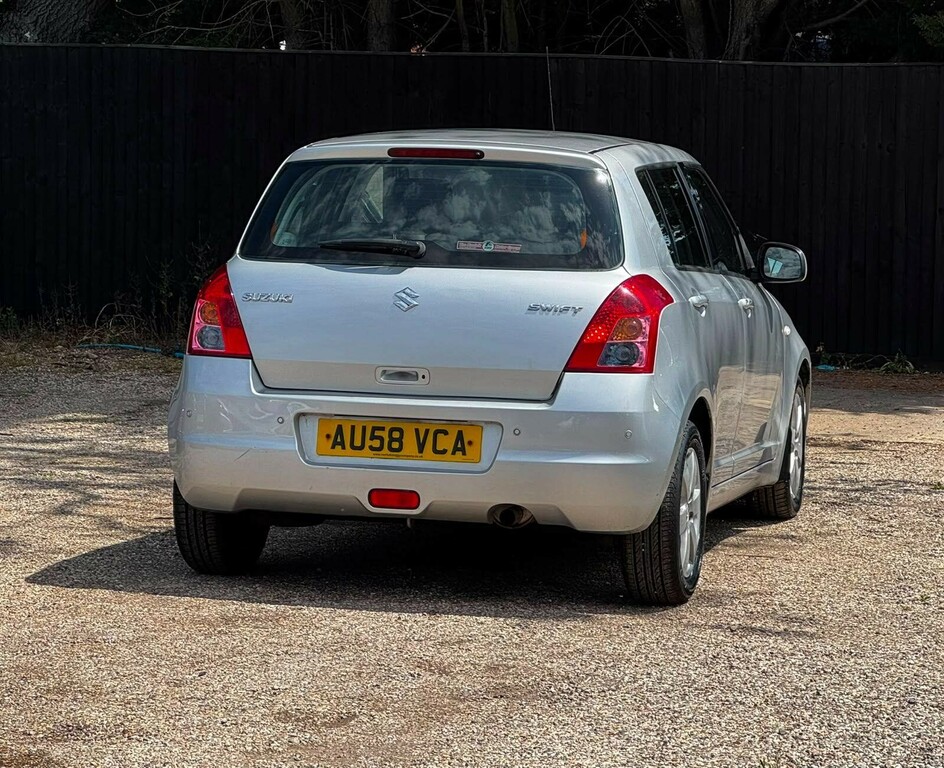 Suzuki Swift Hatchback Red #17