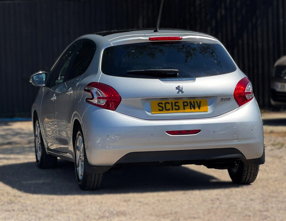 Peugeot 208 Hatchback Black #21