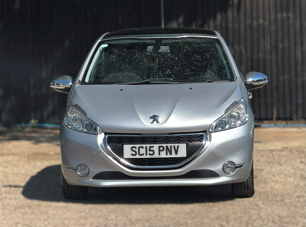 Peugeot 208 Hatchback Black #8