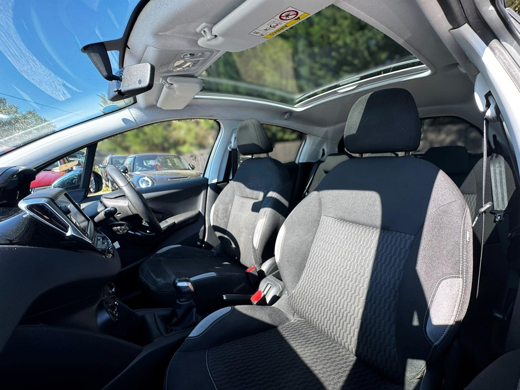 Peugeot 208 Hatchback Black #31