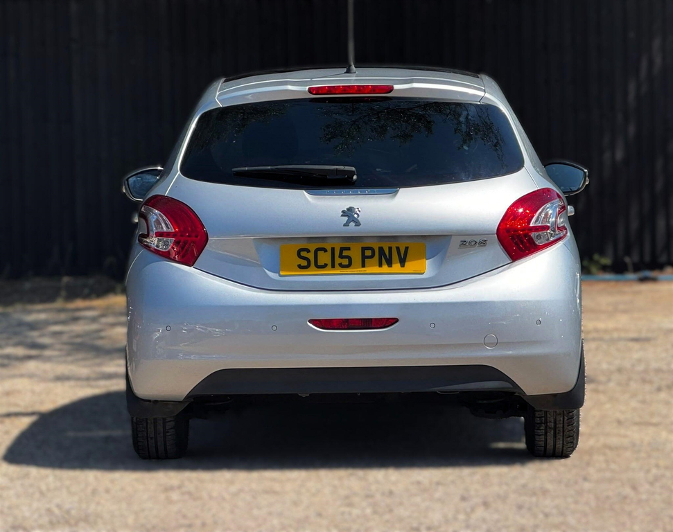 Peugeot 208 Hatchback Black #19