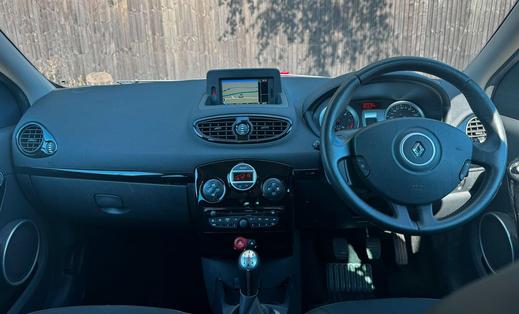 Renault Clio Hatchback Black #21