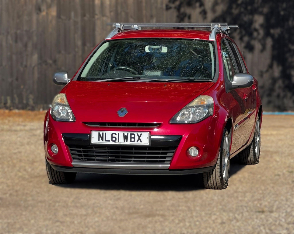 Renault Clio Hatchback Black #10