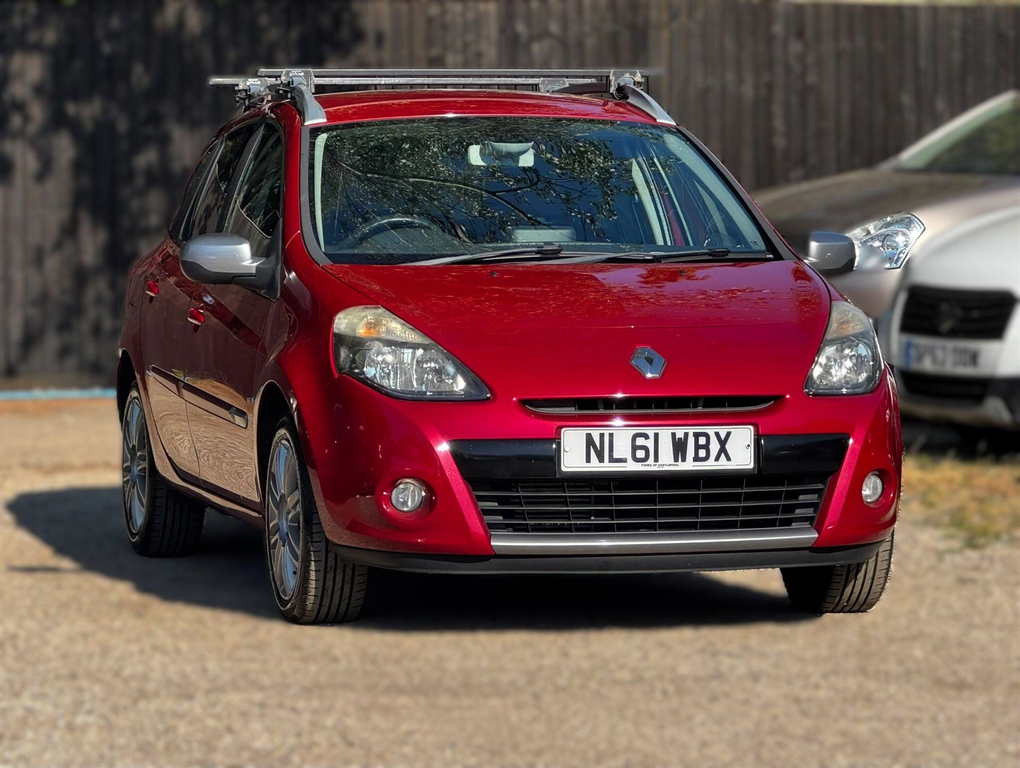 Renault Clio Hatchback Black #3
