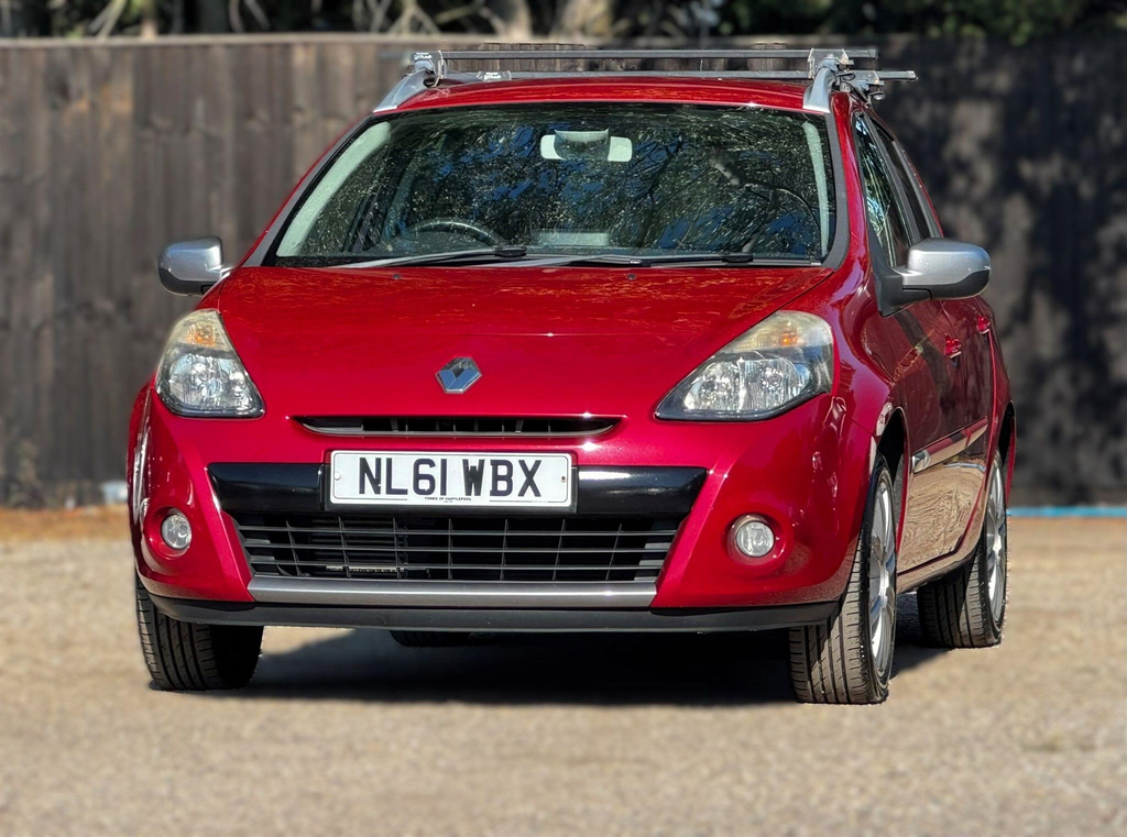 Renault Clio Hatchback Black #11