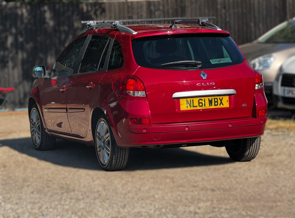 Renault Clio Hatchback Black #12