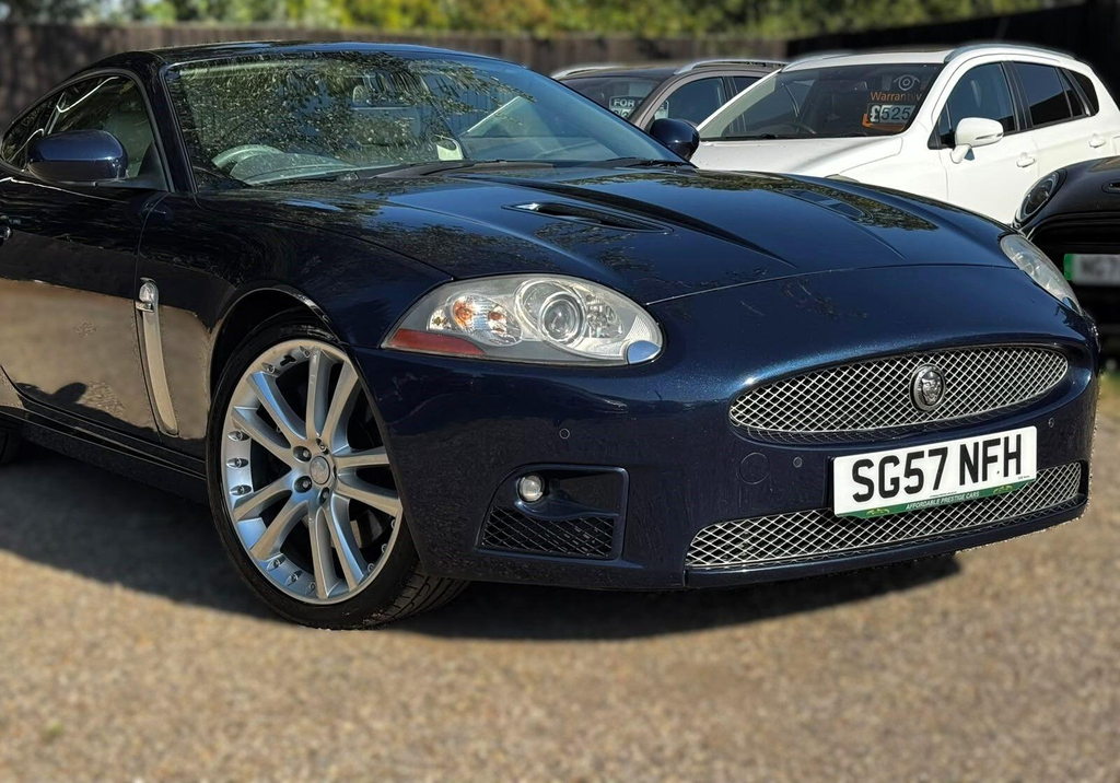 Jaguar XKR Stunning Cherished Example Grey #8