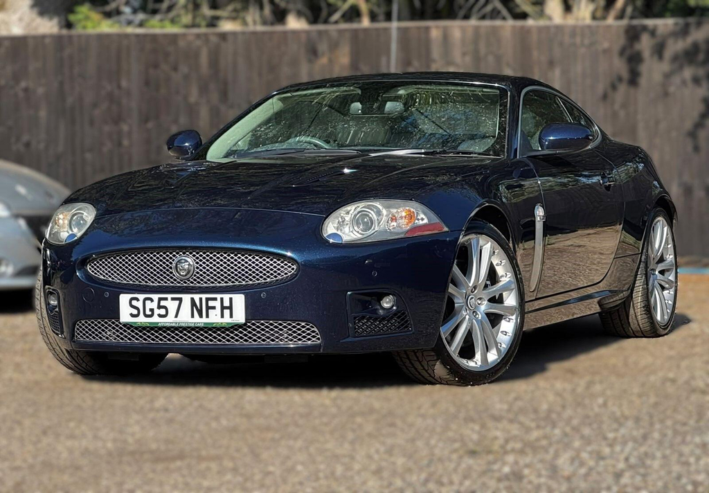 Jaguar XKR Stunning Cherished Example Grey #22
