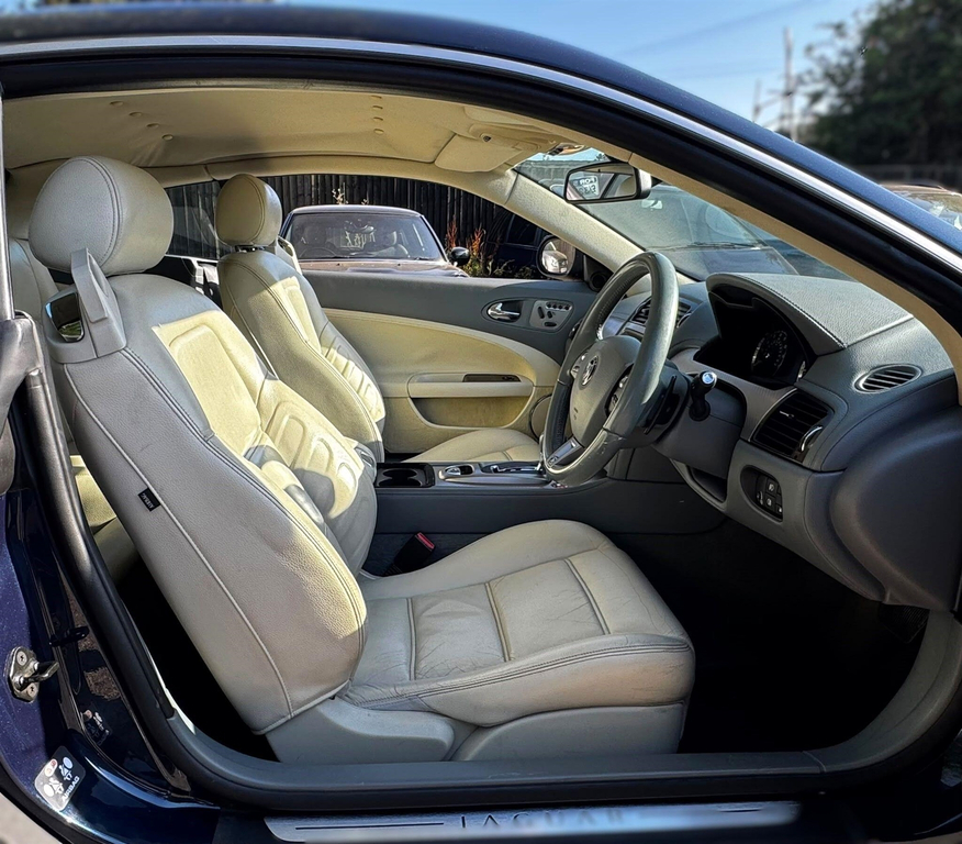 Jaguar XKR Stunning Cherished Example Grey #52