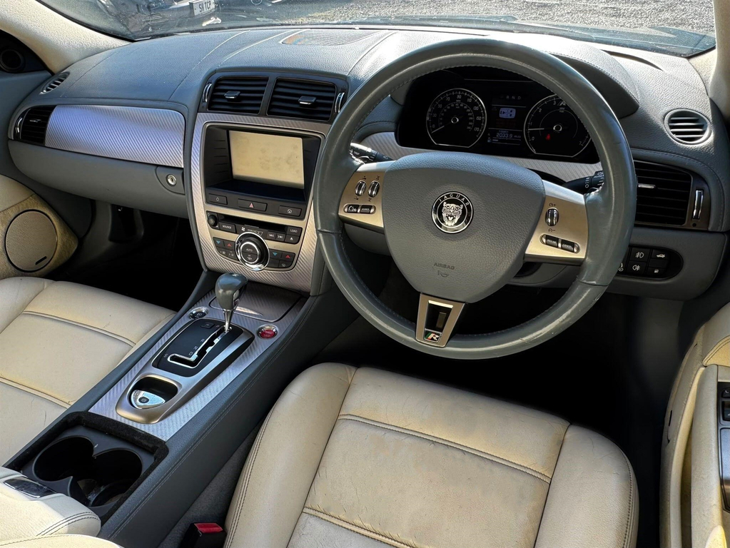 Jaguar XKR Stunning Cherished Example Grey #44