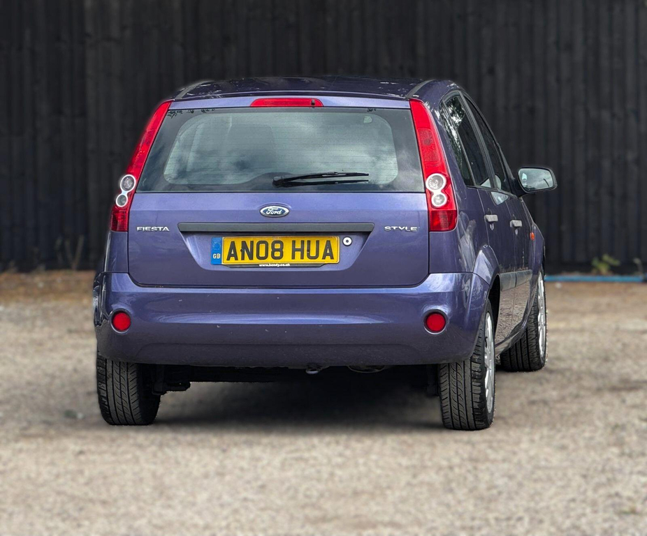 Ford Fiesta Hatchback Blue #16