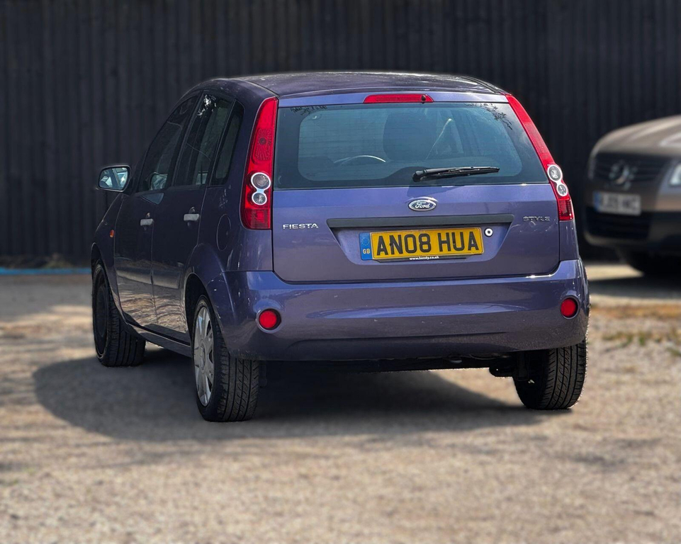 Ford Fiesta Hatchback Blue #6