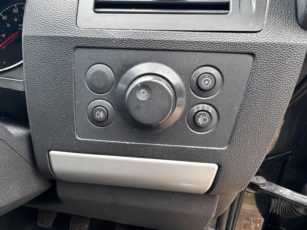 Vauxhall Zafira Exclusiv 2012 Black #37