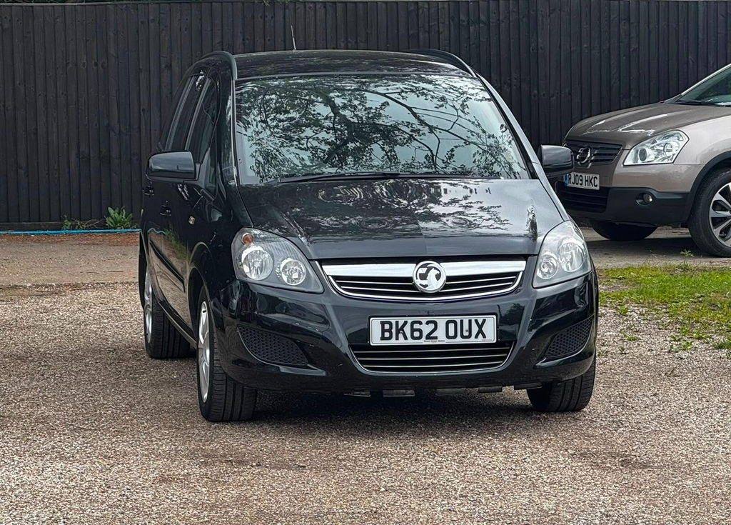Vauxhall Zafira 1.6 16V Exclusiv Euro 5 Black #6