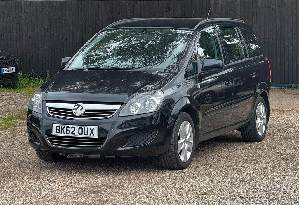 Vauxhall Zafira 1.6 16V Exclusiv Euro 5 Black #3