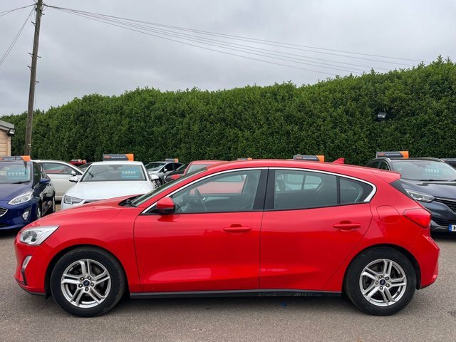Ford Focus 2019 1.0T Ecoboost Zetec Hatchback Manu KX68VMO Red #6